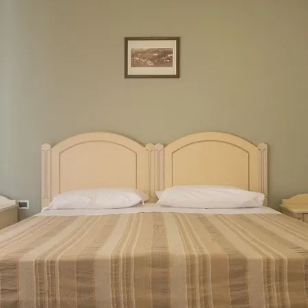 Argentiera Hotel 3*