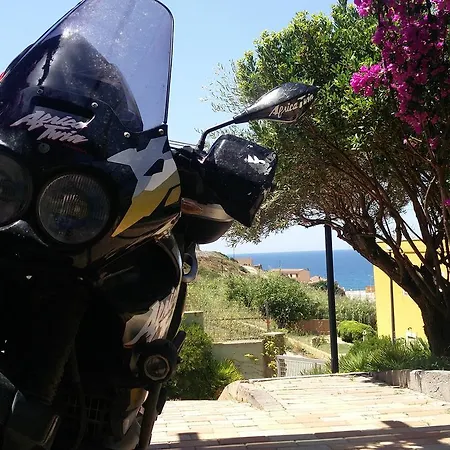 Argentiera 3*